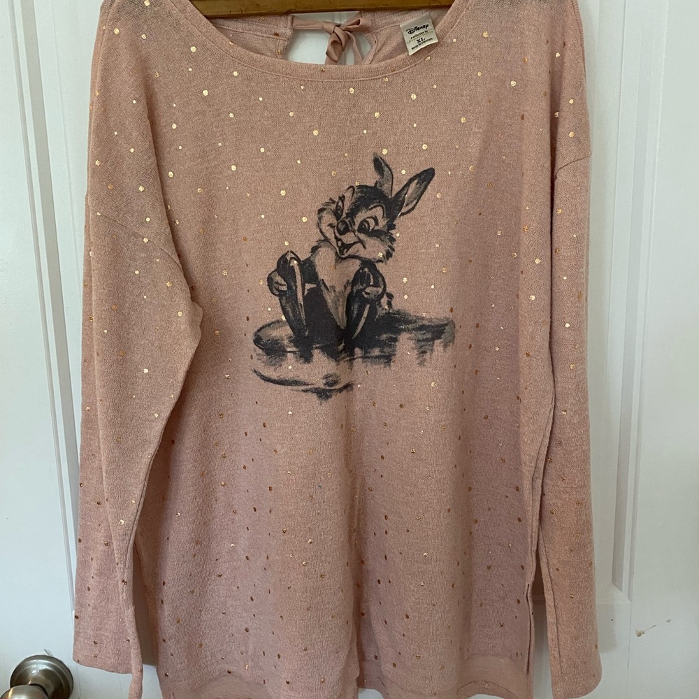 Cute Disney’s Thumper pullover sweater.Smoke free environment.